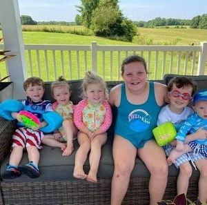 Meet your Posher, Lisa